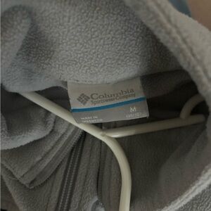 Columbia sweater
